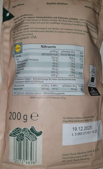 Almonds-Mandeln-Alesto-b.jpg