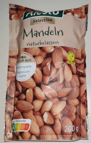 Almonds-Mandeln-Alesto.jpg