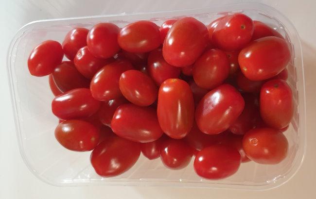 Baby plum tomatoes - Cherry Tomaten