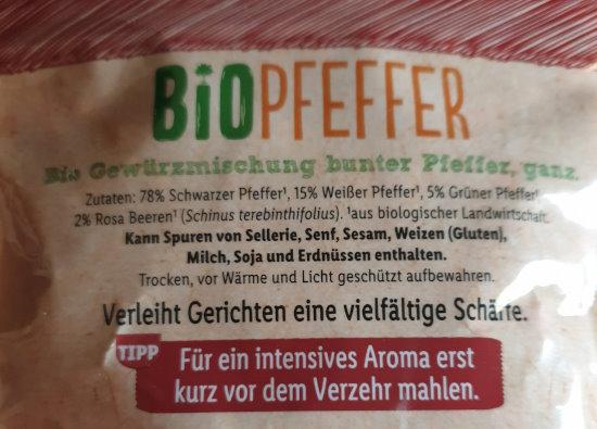 Bio-Pfeffer-Bunt-Ganz-Zutaten.jpg