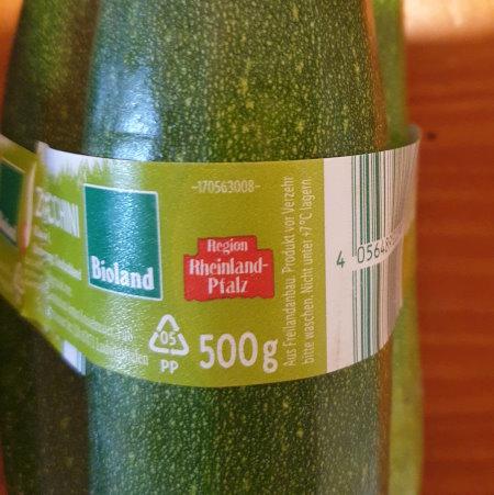 Bioland-Bio-Zucchini-Klasse-I-aus-DE-2.jpg