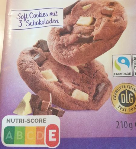 Biscoti-Premium-Cookies-Triple-Chocolate.jpg
