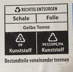 Freisches-Ganzes-Hahnchen-Metzgerfrisch-HF-3-Chicken-Entsorgung.jpg
