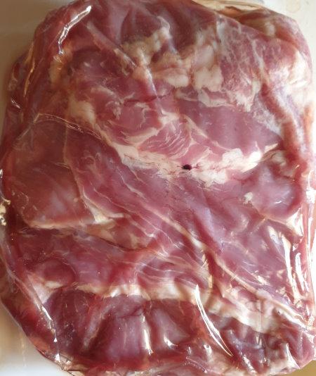 Frische Schweine Nackenbraten - Zum Braten