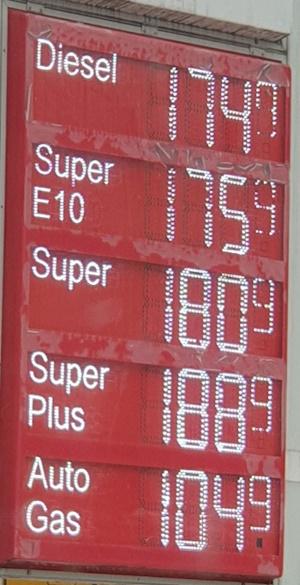 Fuel-price-20260219_104515.jpg