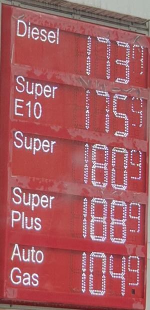 Fuel-price-20260219_105241.jpg