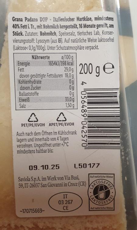 Grana-Padano-Milbona-200gr-3.jpg