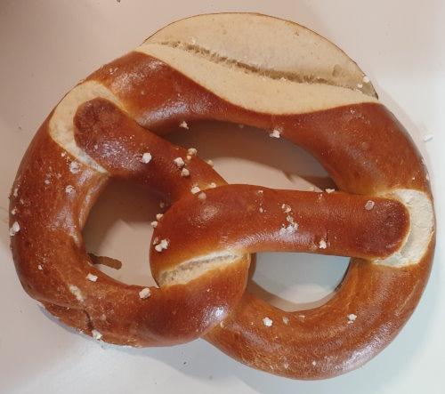 Laugenbrezel-16.jpg