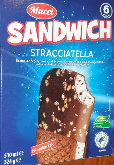 Mucci-Sandwich-Stracciatella-b.jpg
