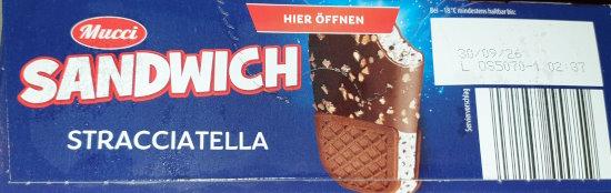 Mucci-Sandwich-Stracciatella-d.jpg