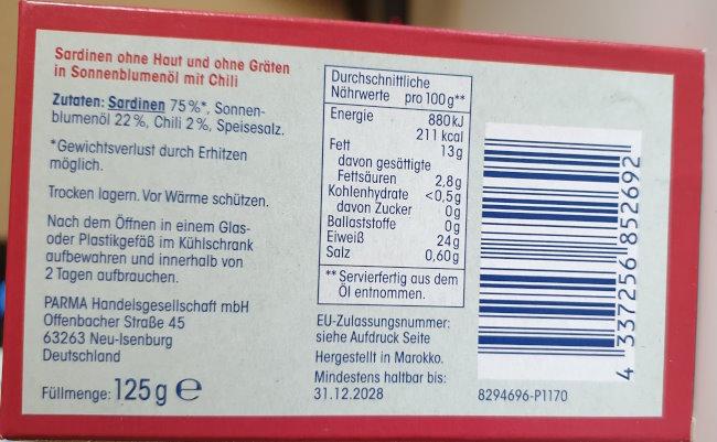 Sardinen-in-Sonnenbluhmenol-mit-Chili-JA-2.jpg