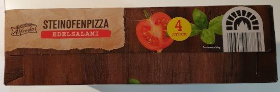 Steinofen-Pizza-Edelsalami-XXL-4-Stuck-Trattoria-Alfredo-3.jpg