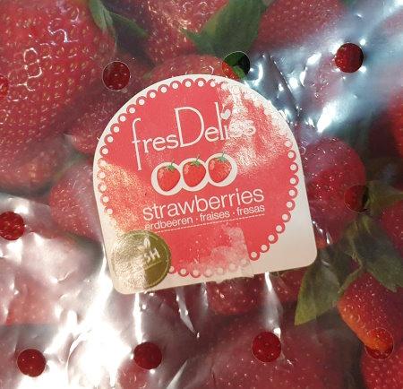 Strawberries-fresDeliss-Spain.jpg