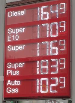 fuel-prices-2026-01-26.jpg