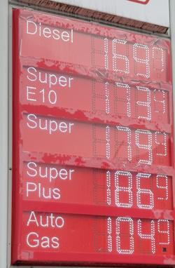 fuel-prices-2026-02-17.jpg